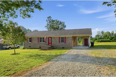 229 Montpelier Avenue, Roxboro, NC 27573 - Photo 2