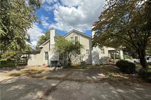 1100 N Barker St, Lumberton, NC 28358 - Photo 6