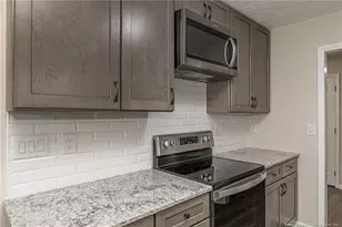 1339 Oak Knolls Dr, Fayetteville, NC 28314 - Photo 18