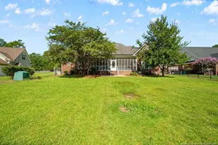 4923 Bramble St, Hope Mills, NC 28348 - Photo 6