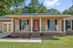 5543 Hallwood Dr, Hope Mills, NC 28348 - Photo 4