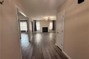 4949 Yorkchester Dr, Fayetteville, NC 28314 - Photo 2