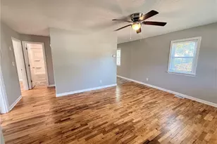 405 Laura Ct, Spring Lake, NC 28390 - Photo 2