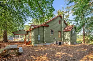 5349 Fountain Ln, Hope Mills, NC 28348 - Photo 2