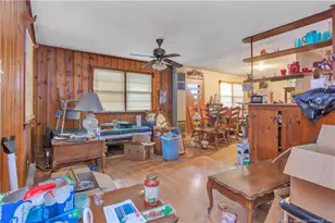 127 Lake Dr, Lumberton, NC 28358 - Photo 6