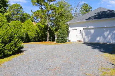 1315 Monticello Drive, Pinehurst, NC 28374 - Photo 8