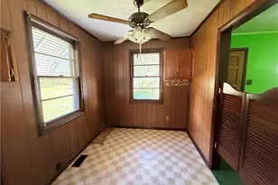 153 Redwood Ln, Raeford, NC 28376 - Photo 4