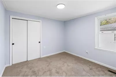 321 Martin Luther King Boulevard, Clinton, NC 28328 - Photo 22