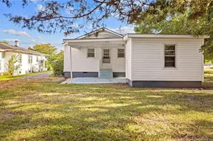321 Martin Luther King Blvd, Clinton, NC 28328 - Photo 36