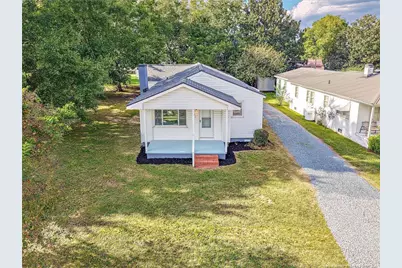 321 Martin Luther King Boulevard, Clinton, NC 28328 - Photo 6