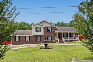 817 Hobson Rd, Raeford, NC 28376 - Photo 2