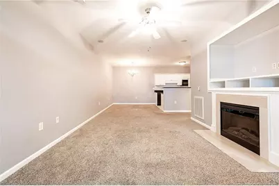 625 Marshtree Lane #304, Fayetteville, NC 28314 - Photo 8