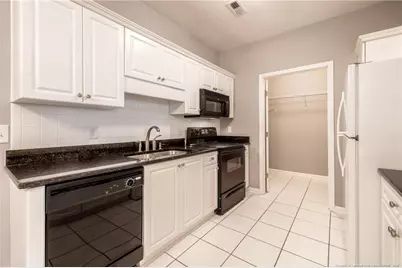 625 Marshtree Lane #304, Fayetteville, NC 28314 - Photo 4