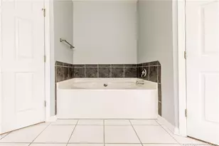 625 Marshtree Ln, Fayetteville, NC 28314 - Photo 14