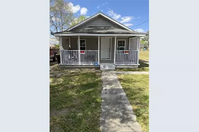 515 McInnis Street, Pembroke, NC 28372 - Photo 2