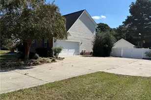 331 Booth Pond Rd, Raeford, NC 28376 - Photo 6