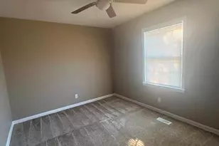 429 Santa Fe Dr, Fayetteville, NC 28303 - Photo 8