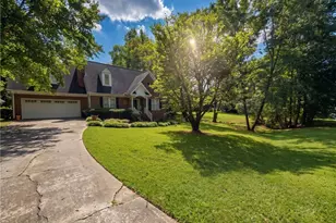 3825 Bostwyck Dr, Fuquay Varina, NC 27526 - Photo 6