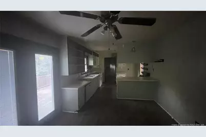 914 Brookhaven Drive, Fayetteville, NC 28303 - Photo 14