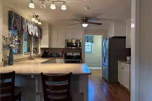 315 W Edinborough Ave, Raeford, NC 28376 - Photo 32