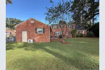 315 W Edinborough Avenue, Raeford, NC 28376 - Photo 6