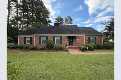 315 W Edinborough Avenue, Raeford, NC 28376 - Photo 1