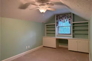 315 W Edinborough Ave, Raeford, NC 28376 - Photo 48