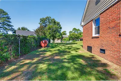 2632 Elmhurst Drive, Fayetteville, NC 28304 - Photo 12