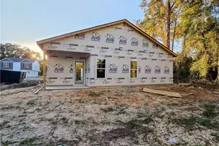 950 Stevens St, Raeford, NC 28376 - Photo 4