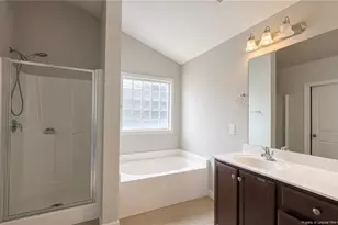 1504 Laguardia Dr, Hope Mills, NC 28348 - Photo 10