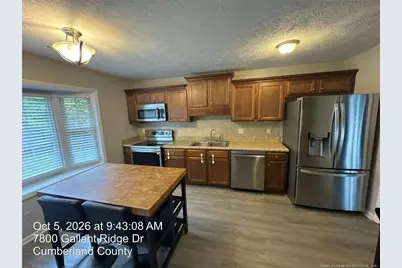 7800 Gallant Ridge Drive, Fayetteville, NC 28314 - Photo 8