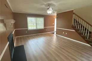 5553 Hartfield Ct, Fayetteville, NC 28311 - Photo 8