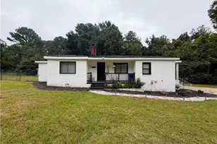2367 Zollie Jones Rd, Fayetteville, NC 28303 - Photo 2
