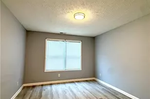 672 Bartons Landing Pl, Fayetteville, NC 28314 - Photo 8