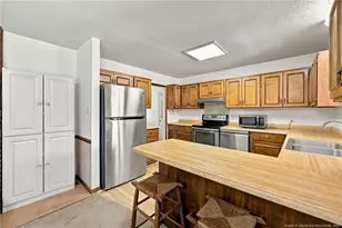 208 Nielsen Dr, Fayetteville, NC 28306 - Photo 10