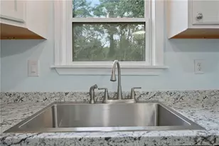 5210 Catalpa Rd, Fayetteville, NC 28304 - Photo 12