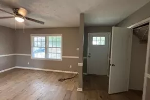 5913 McDonald Rd, Parkton, NC 28371 - Photo 6