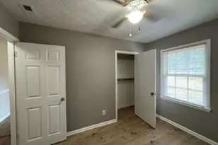 5913 McDonald Rd, Parkton, NC 28371 - Photo 12