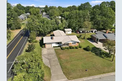 100 E C Street, Erwin, NC 28339 - Photo 6