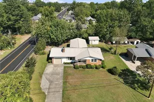 100 E C St, Erwin, NC 28339 - Photo 4