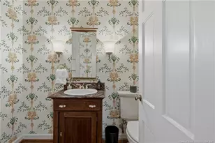 326 W Park Dr, Fayetteville, NC 28305 - Photo 22