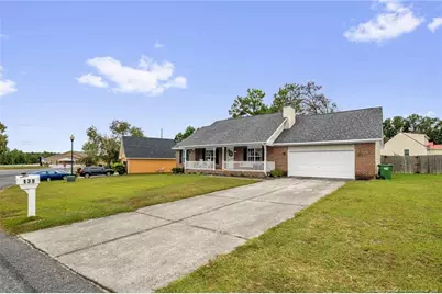 139 Belle Chase Drive, Raeford, NC 28376 - Photo 2