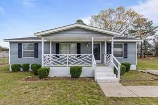 2103 Obrien Dr, Raeford, NC 28376 - Photo 2