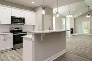 3277 Edinburgh Dr, Sanford, NC 27332 - Photo 8