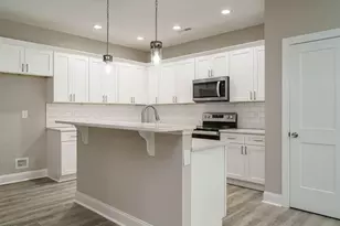 3277 Edinburgh Dr, Sanford, NC 27332 - Photo 10
