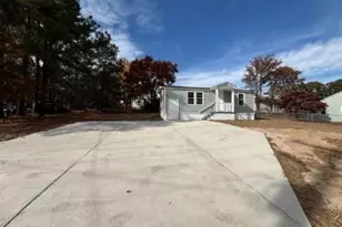 834 Shaw Mill Rd, Fayetteville, NC 28311 - Photo 2
