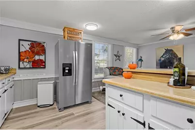 105 E I Street, Erwin, NC 28339 - Photo 4