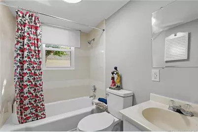 105 E I Street, Erwin, NC 28339 - Photo 10