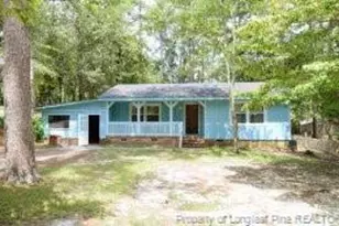 711 Niven Ave, Raeford, NC 28376 - Photo 2
