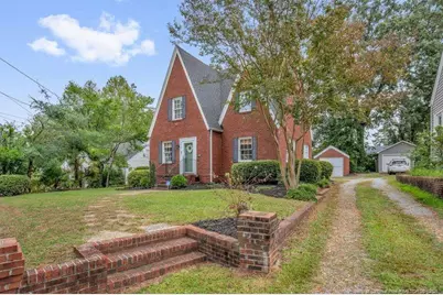 406 Rollingwood Circle, Fayetteville, NC 28305 - Photo 2